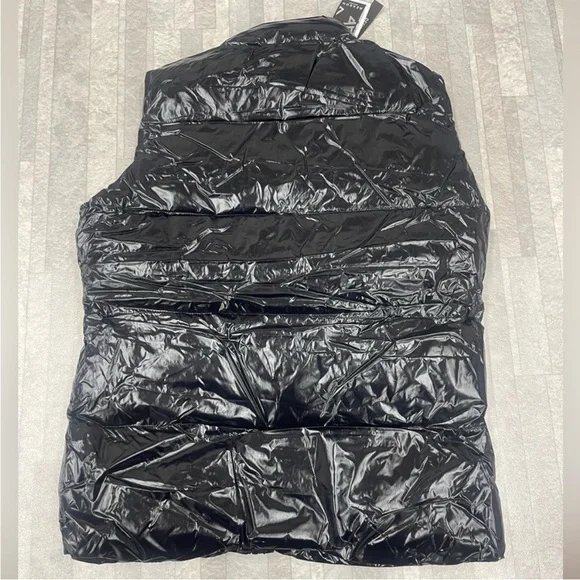 NWT Reason Clothing Mizzy PufferVest In Black Sizw Large